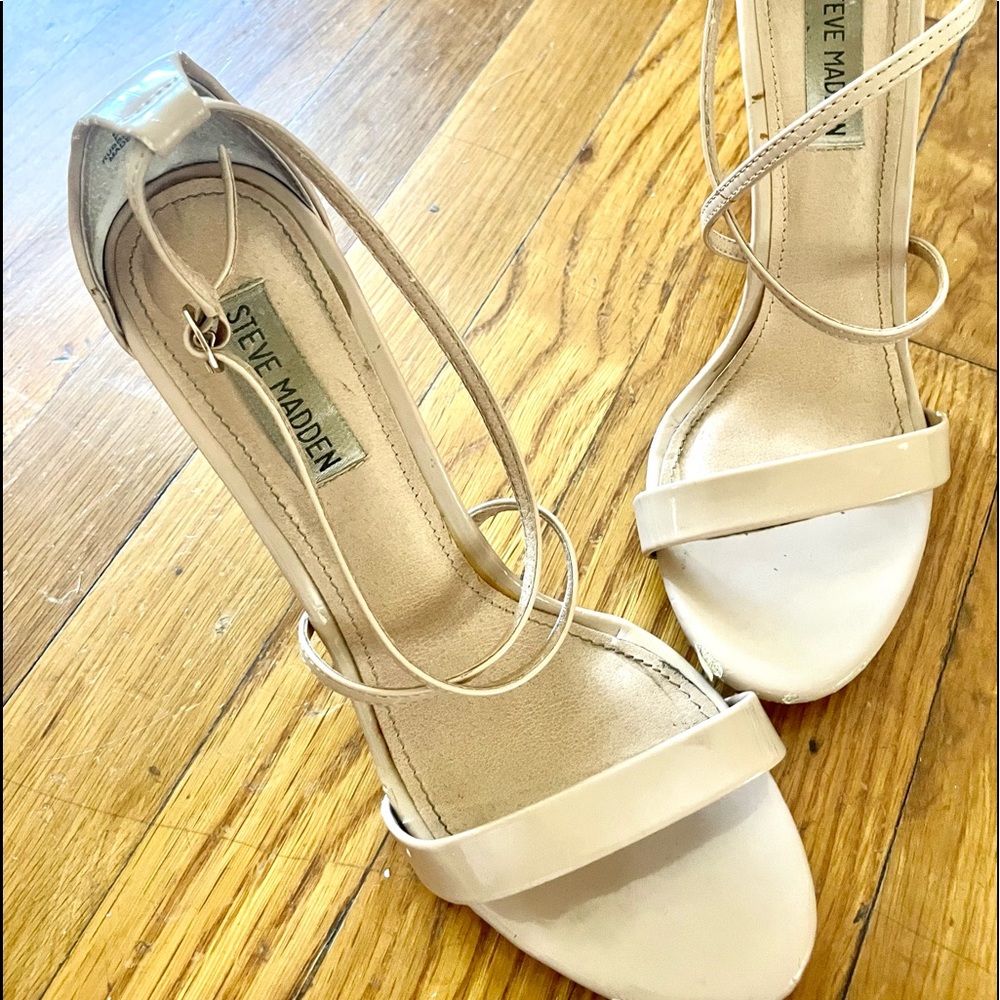 Steve Madden heels choose - Picture 3 of 7